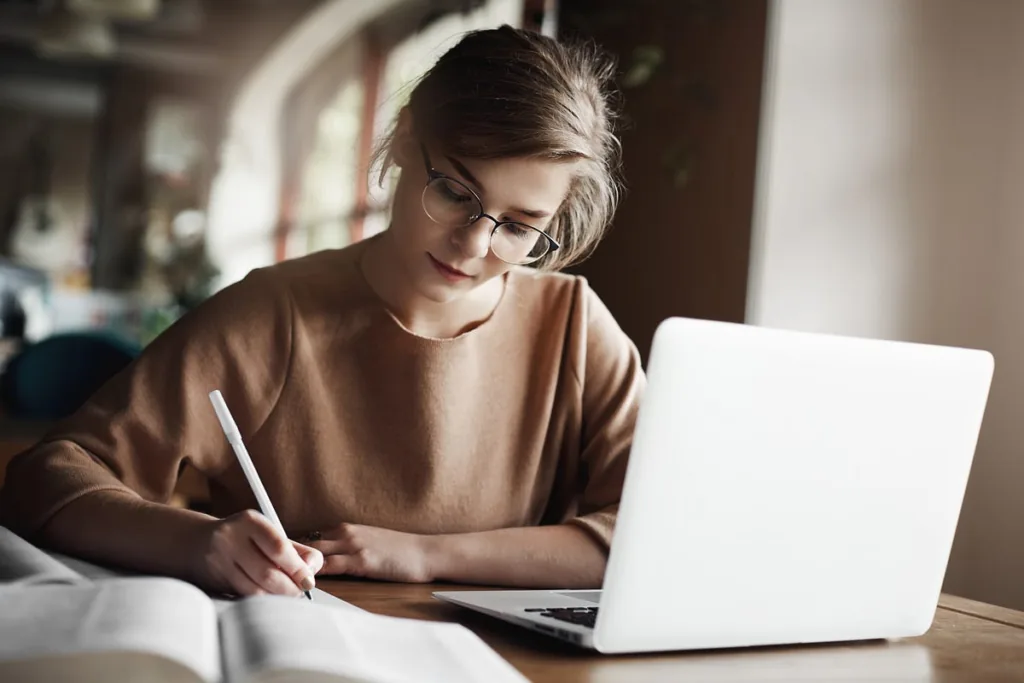 أسعار كتابة أطروحات دكتوراه - صورة توضيحية 3